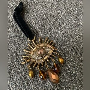CHICO’S Gold Tone Beaded Eye Ornament NWT MSRP: $25.00